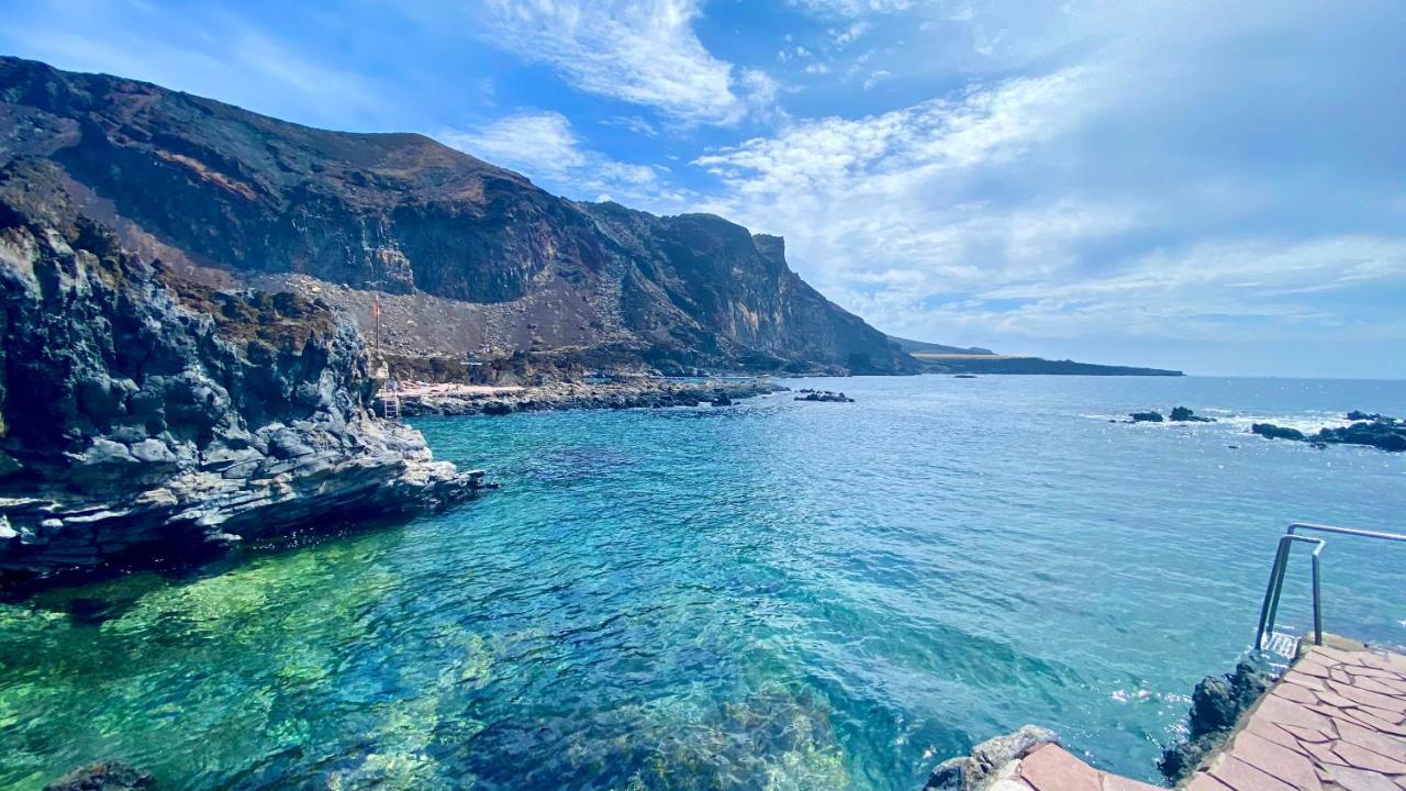 Apt Con Piscina Playa Roja, Ла-Рестінґа Екстер'єр фото